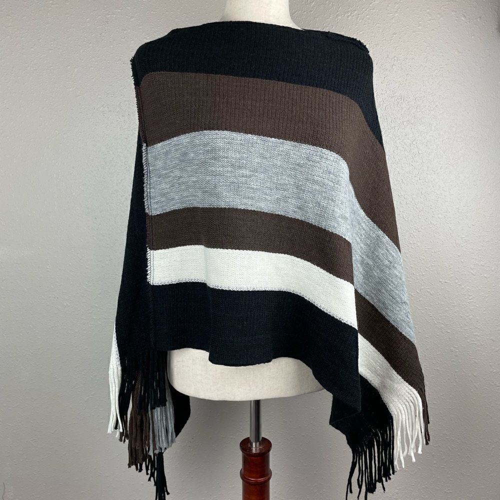 Cropped Sweater Poncho One Size EUC